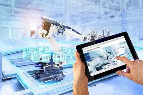 智能工廠絕非簡單的智能化與互聯網信息服務